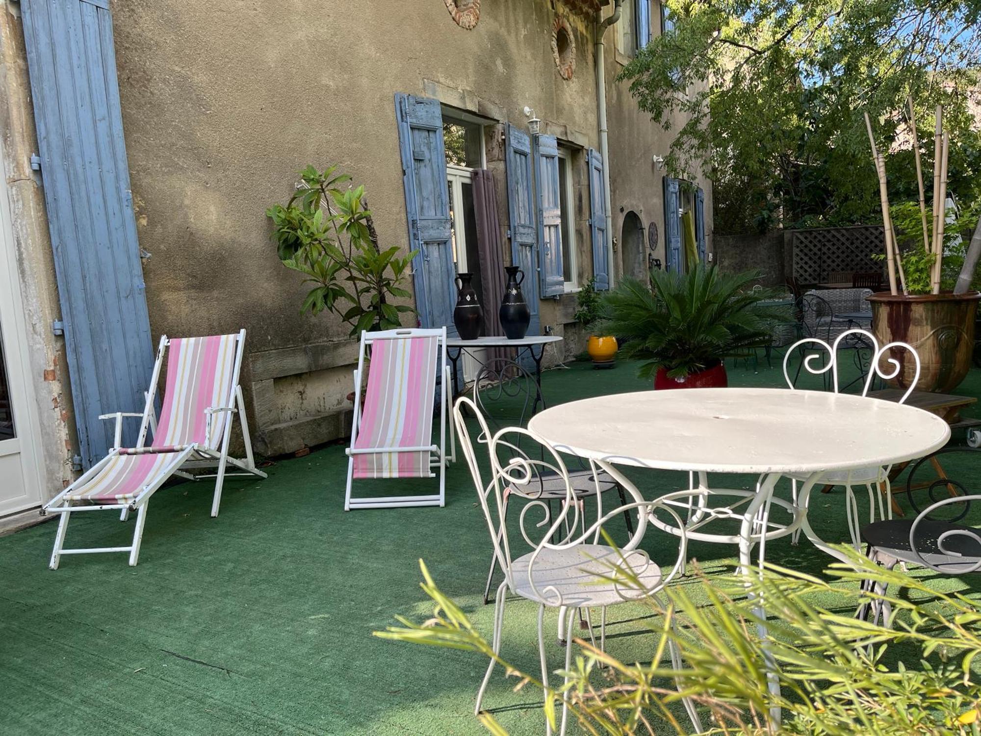 Les Dames De Saint Florent Exteriér fotografie